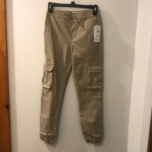 Hudson kids cargo joggers new with tag.